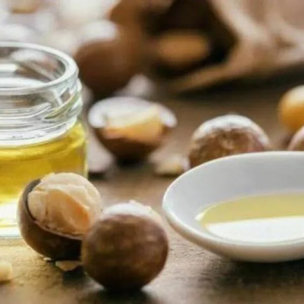 Công dụng và cách sử dụng dầu macca hiệu quả